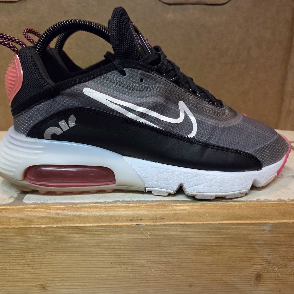 Nike Air Max 2090 Black/Metallic Silver Pink Women's Size 8